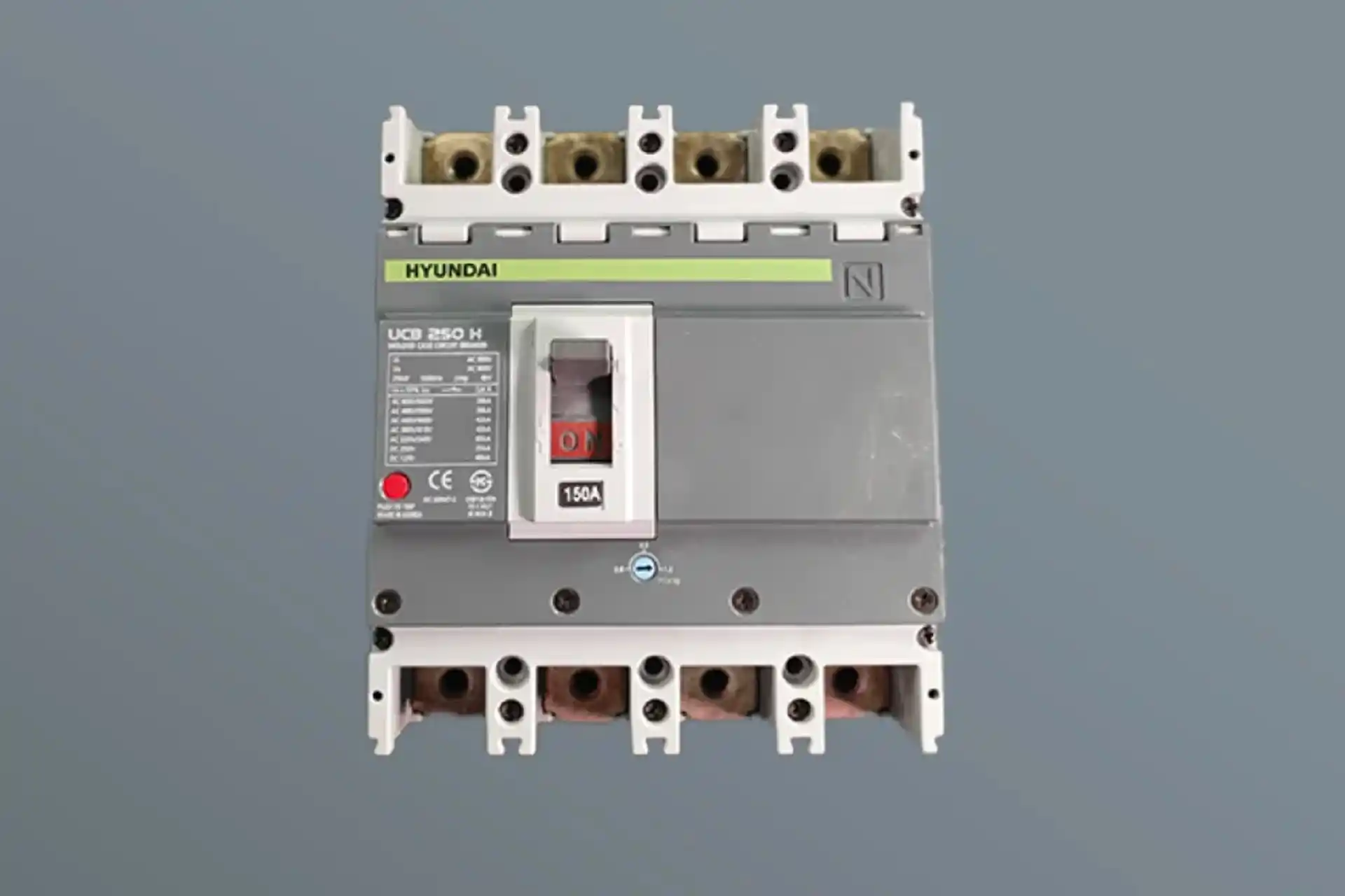 اجزای اصلی کلید اتوماتیک